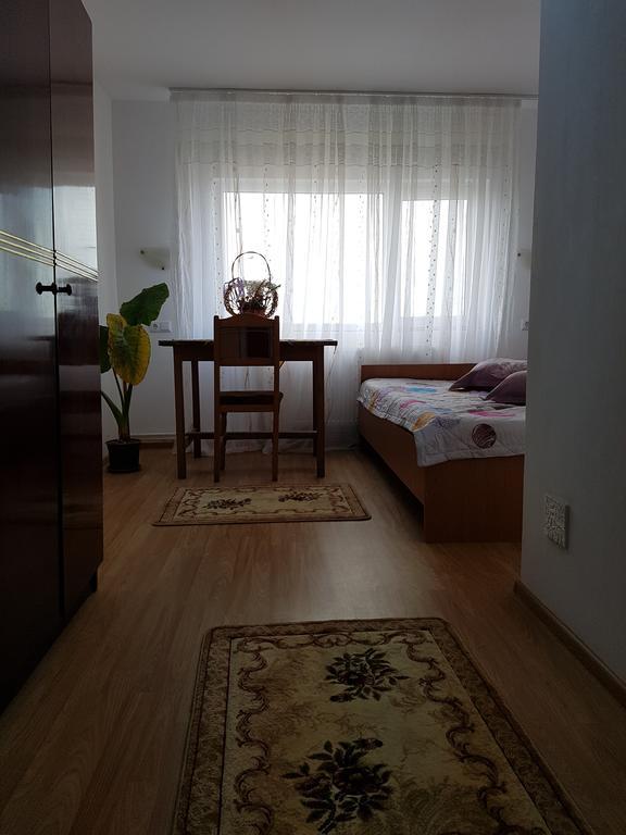 Casa Rustica Apart & Rooms Cimpineanca Екстер'єр фото
