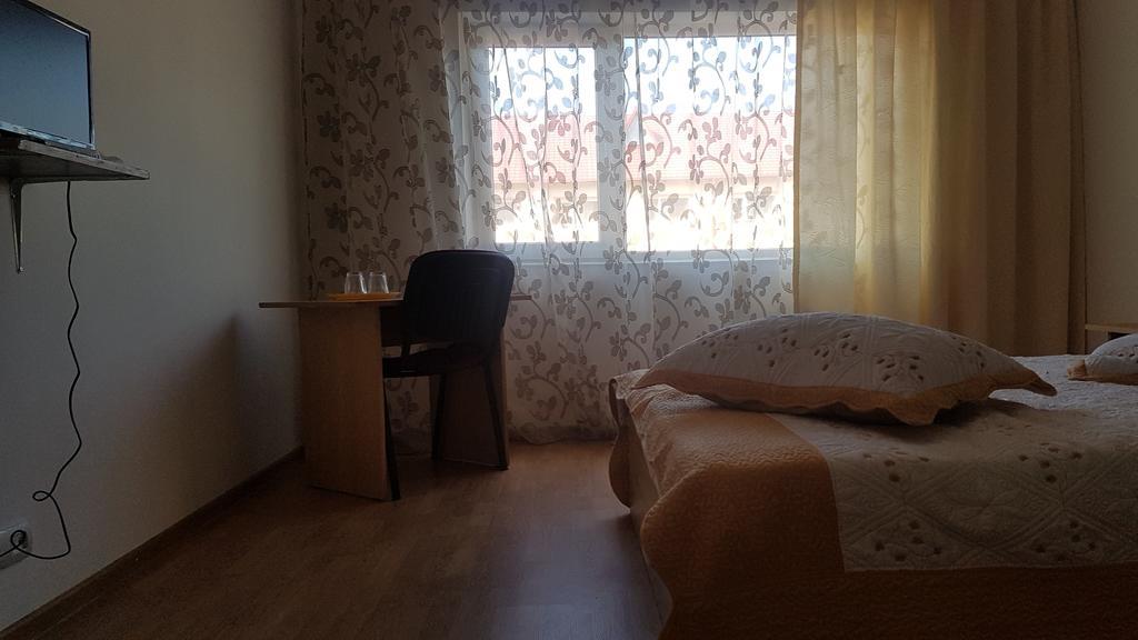 Casa Rustica Apart & Rooms Cimpineanca Екстер'єр фото