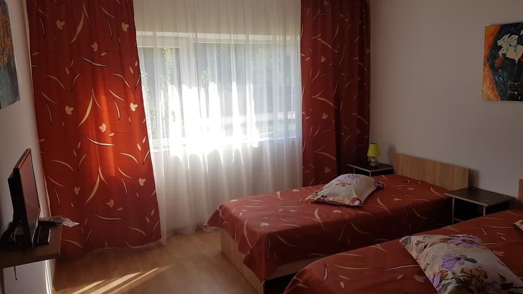 Casa Rustica Apart & Rooms Cimpineanca Екстер'єр фото